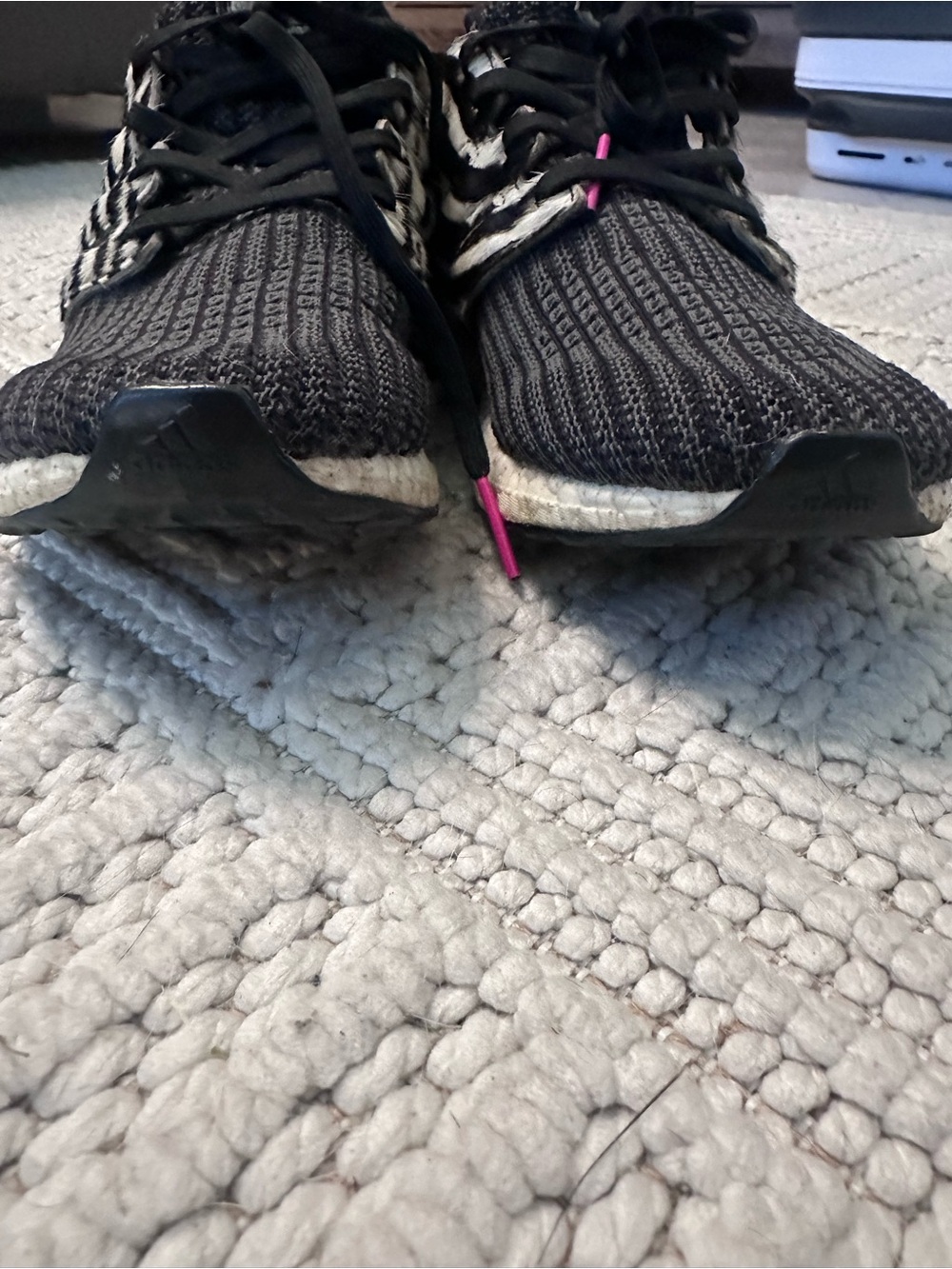 Adidas ultra boost zebra - Picture 5 of 6